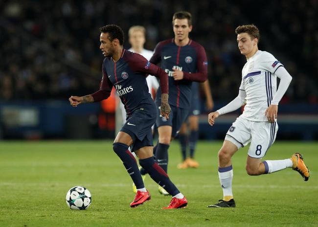 华体会中国包含内马尔连续三场比赛得分超过晋级下一阶段，FPX不断突破！比赛高潮迭起的词条